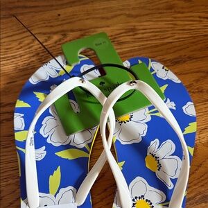 Kate Spade Blue and White Floral Flip Flops NWT